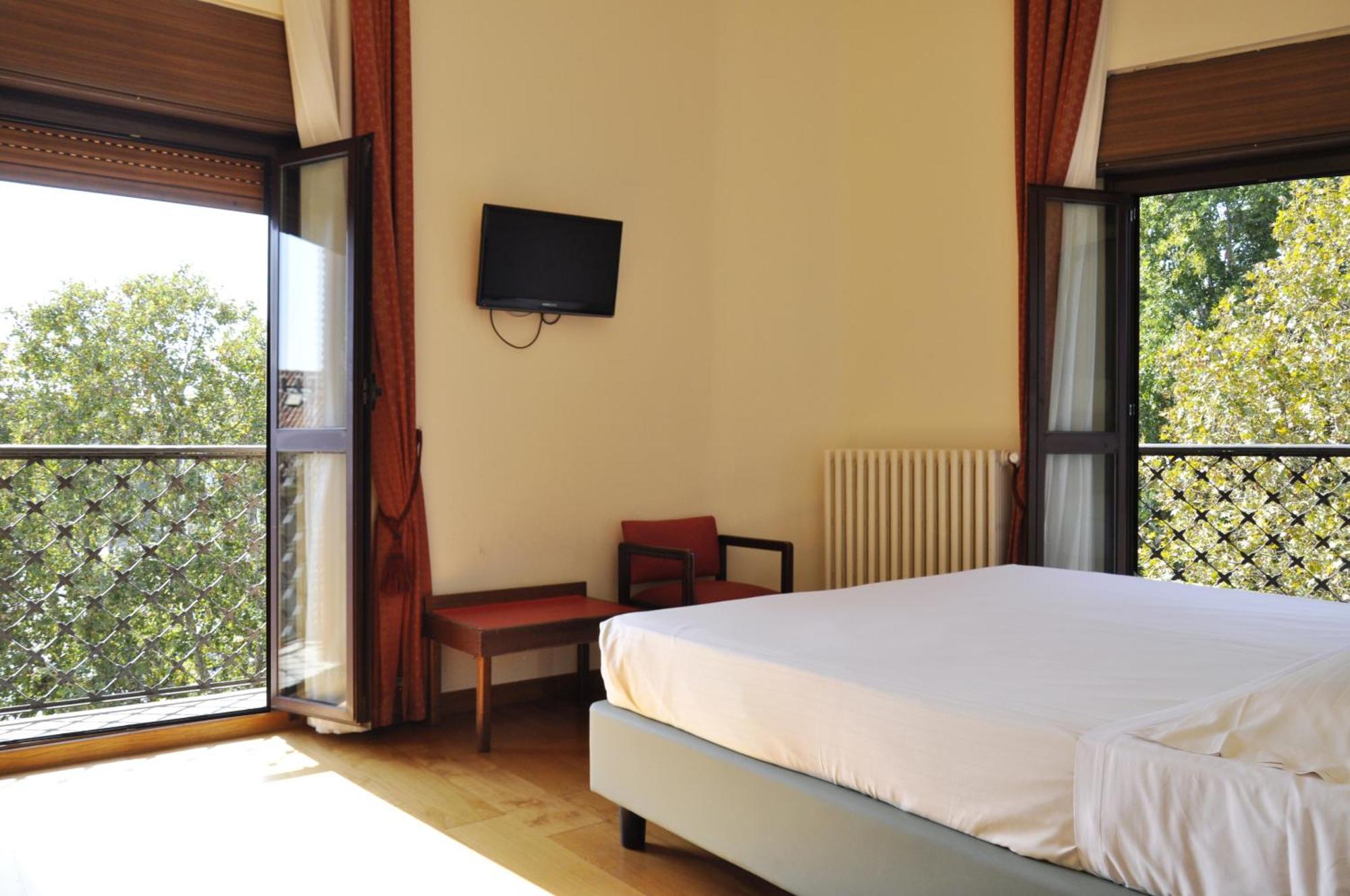 Hotel San Guido Милан Экстерьер фото
