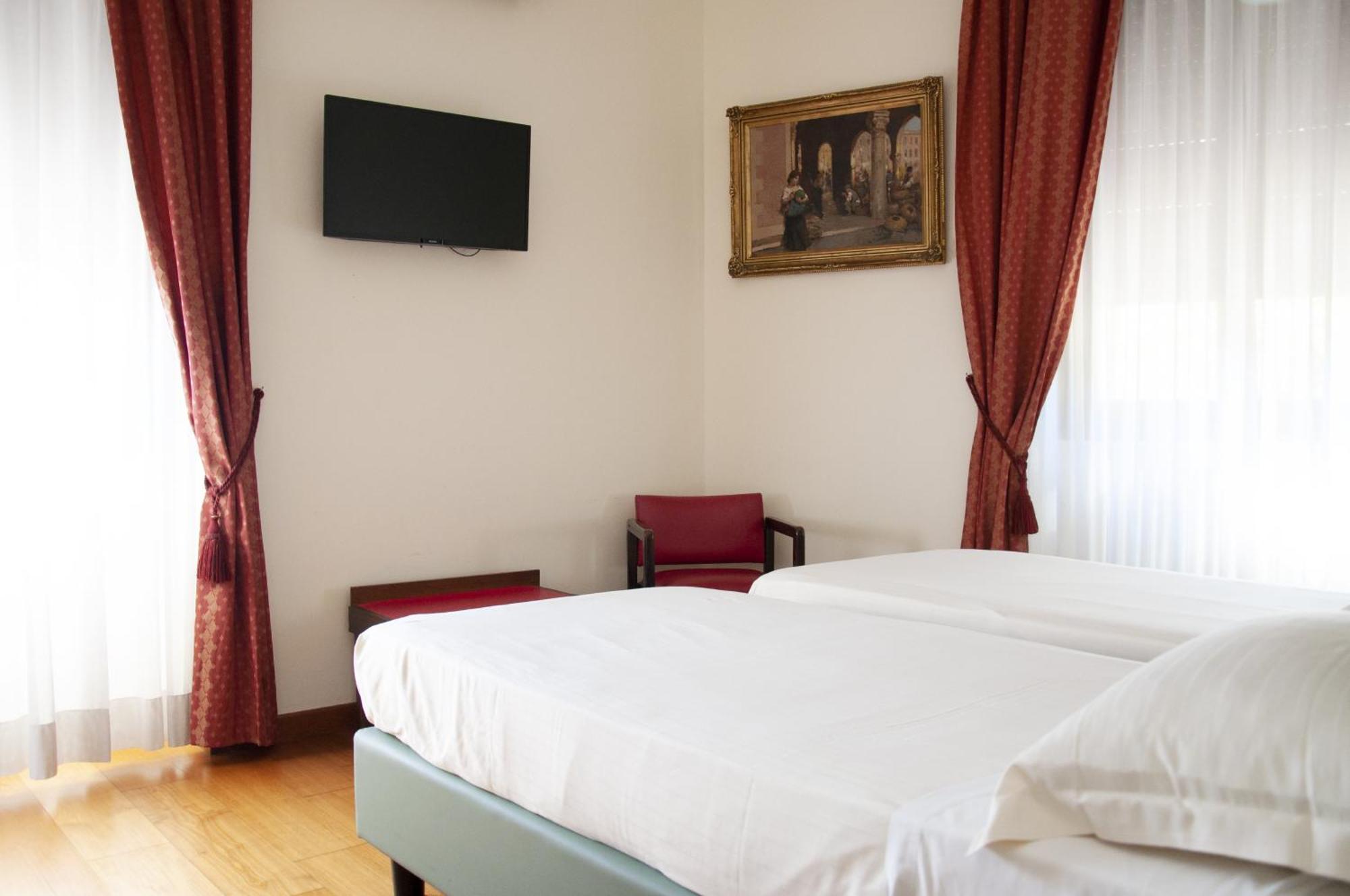 Hotel San Guido Милан Экстерьер фото