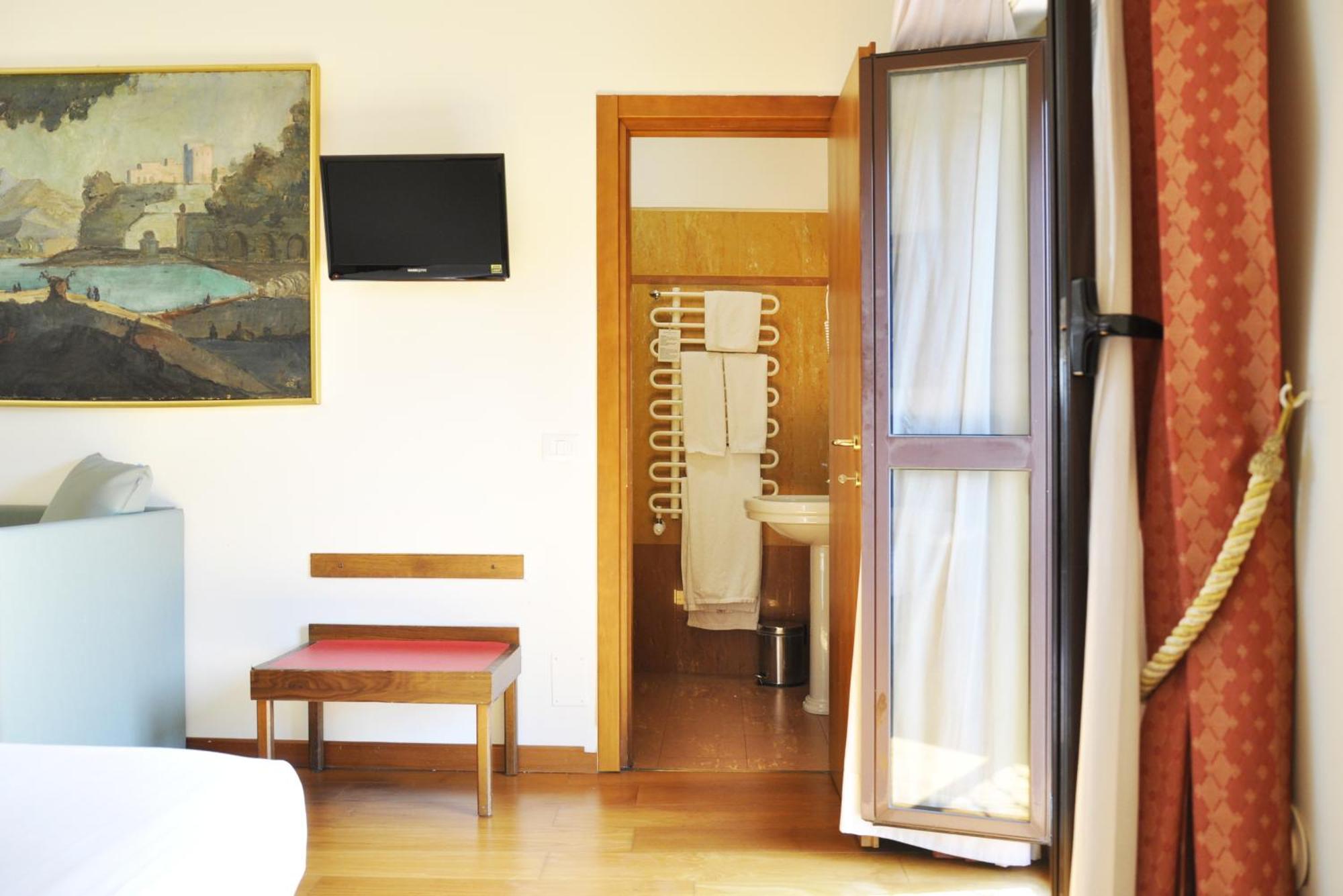 Hotel San Guido Милан Экстерьер фото